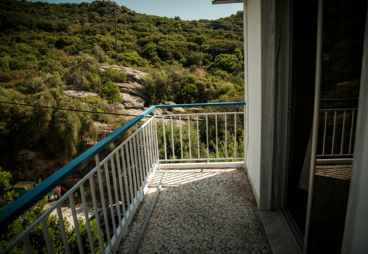 Paradise View Apartment Palaiontsiflikion Luaran gambar